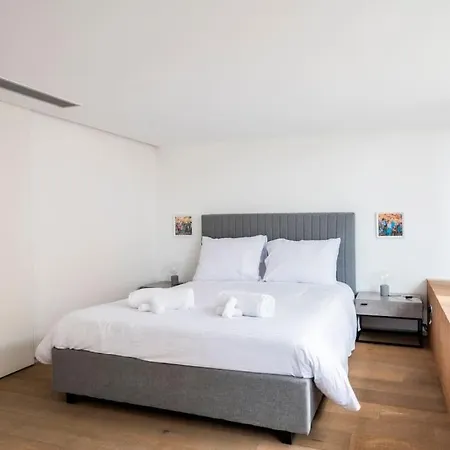 The Loft Penthouse In The Heart Of Center *