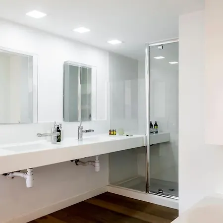 The Loft Penthouse In The Heart Of Center דירה *