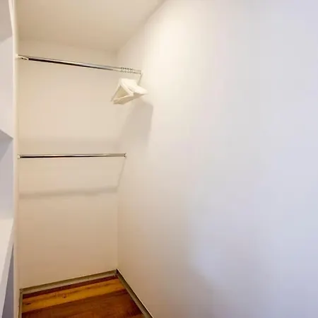 The Loft Penthouse In The Heart Of Center דירה *