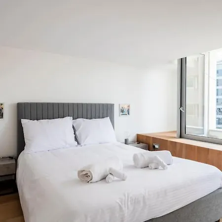 דירה The Loft Penthouse In The Heart Of Center