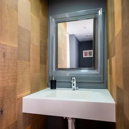 The Loft Penthouse In The Heart Of Center * ניקוסיה