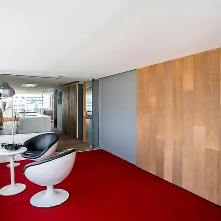 דירה The Loft Penthouse In The Heart Of Center ניקוסיה