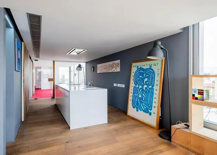 The Loft Penthouse In The Heart Of Center Nicosie