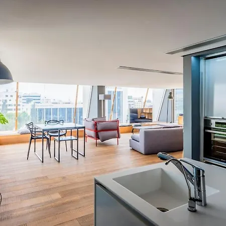 Appartamento The Loft Penthouse In The Heart Of Center *